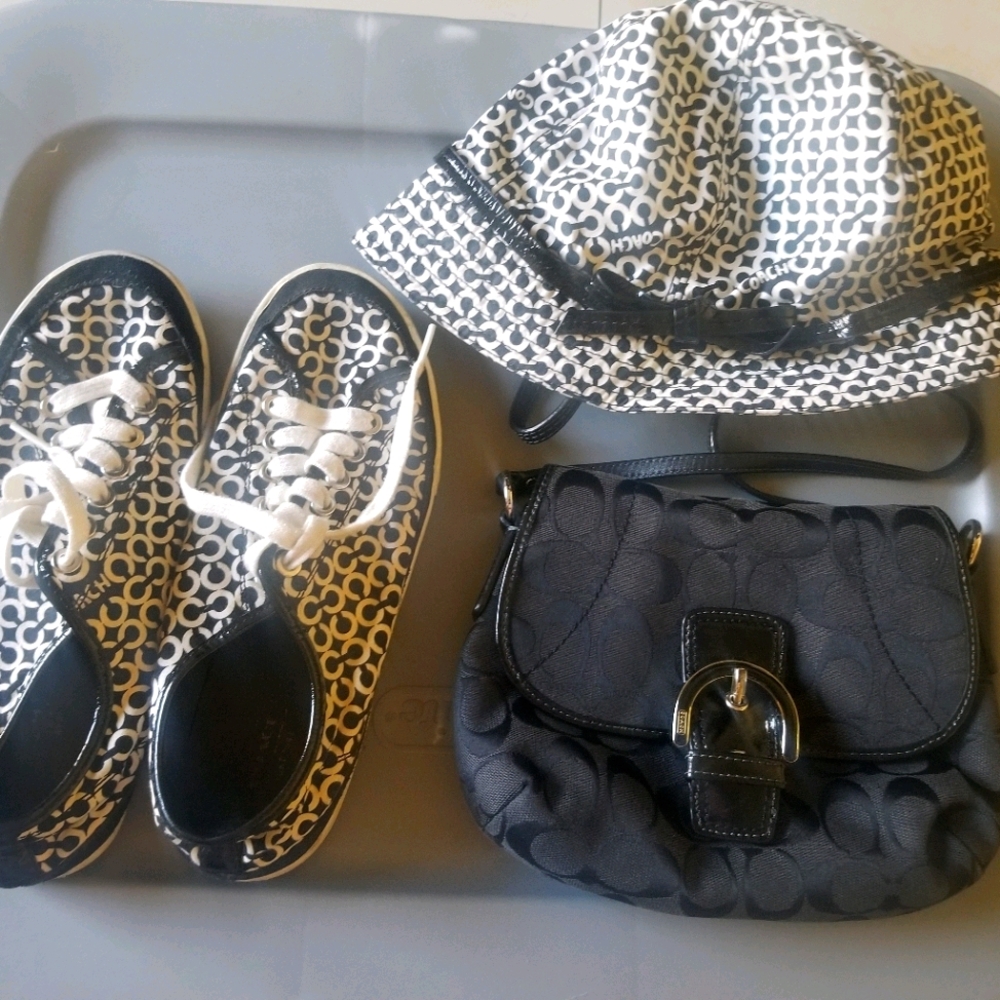 Coach set
